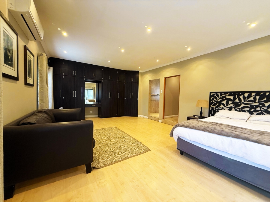 To Let 5 Bedroom Property for Rent in Van Der Hoff Park North West